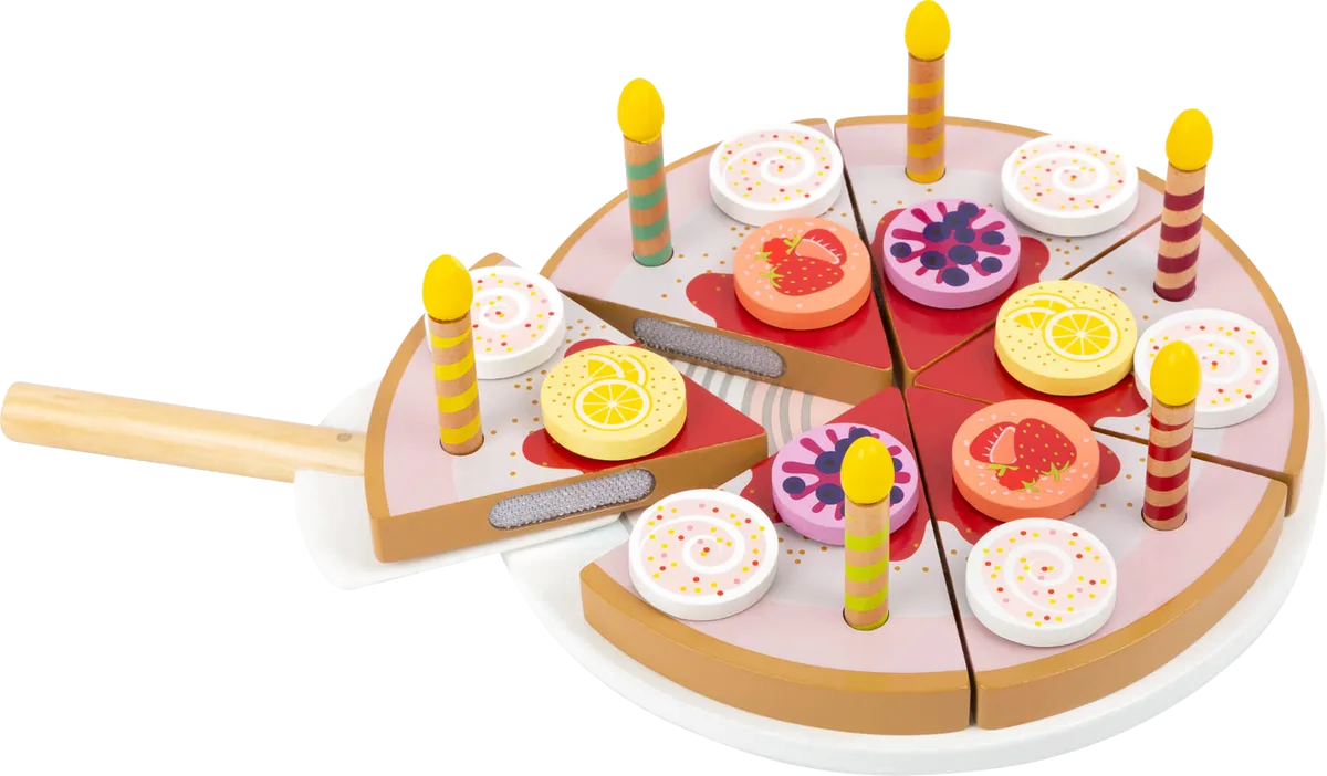 Cuttable Birthday Cake with Candles - image 1